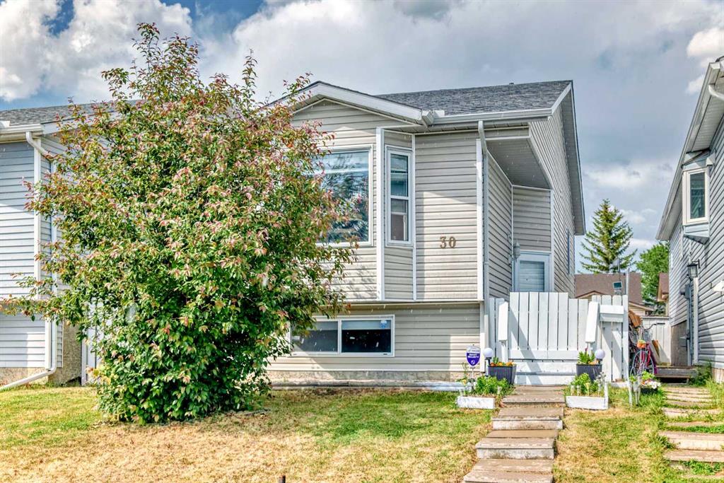 30 Falmere Way NE, Calgary, Alberta, T3J2Z1