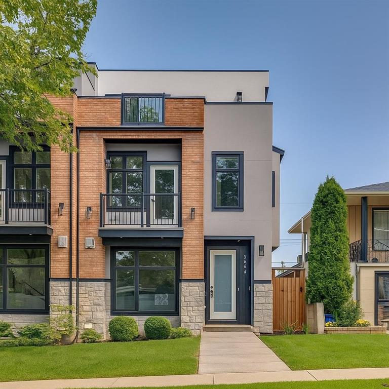 2812 35 Street SW, Calgary, Alberta, T3E 2Y5