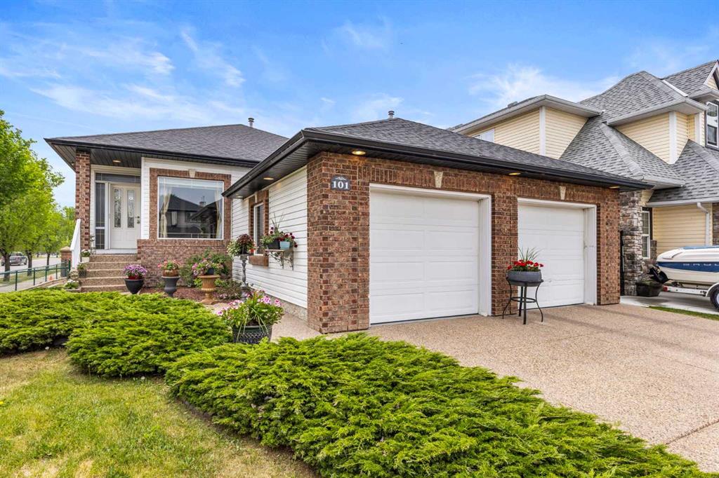 101 Springmere Drive, Chestermere, Alberta, T1X 1A9