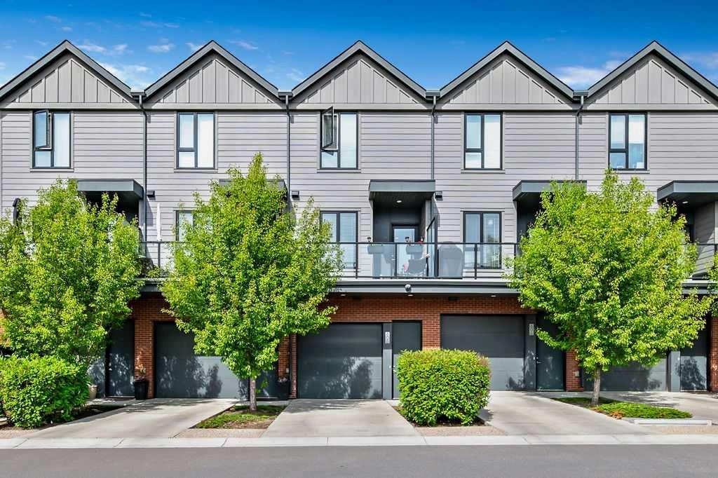 608 Drake Landing Wynd, Okotoks, Alberta, T1S5R1