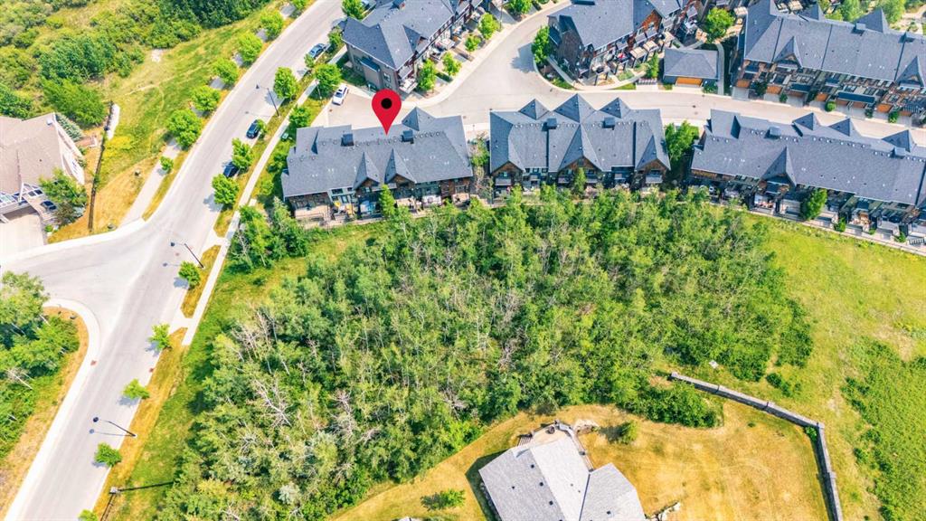 410 Ascot Circle SW, Calgary, Alberta, T3H 0X3