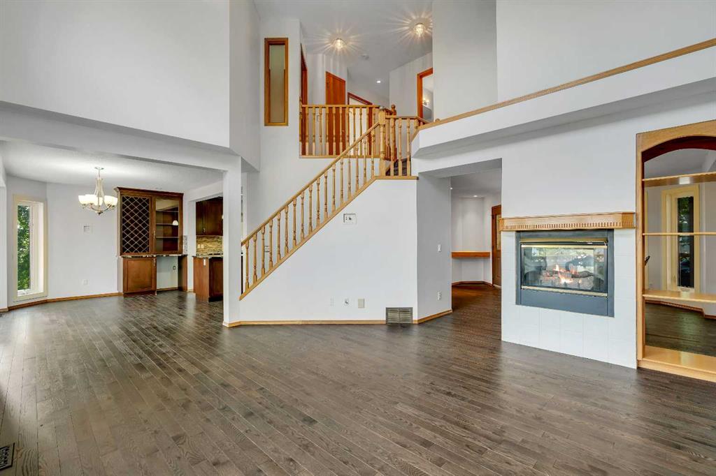 228 Macewan Park View NW, Calgary, Alberta, T3K 4K2