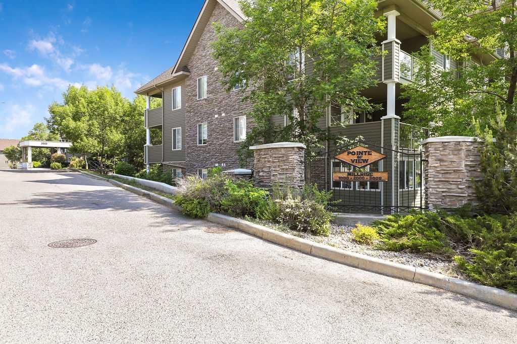 3207 Millrise Point SW, Calgary, Alberta, T2Y 3W4