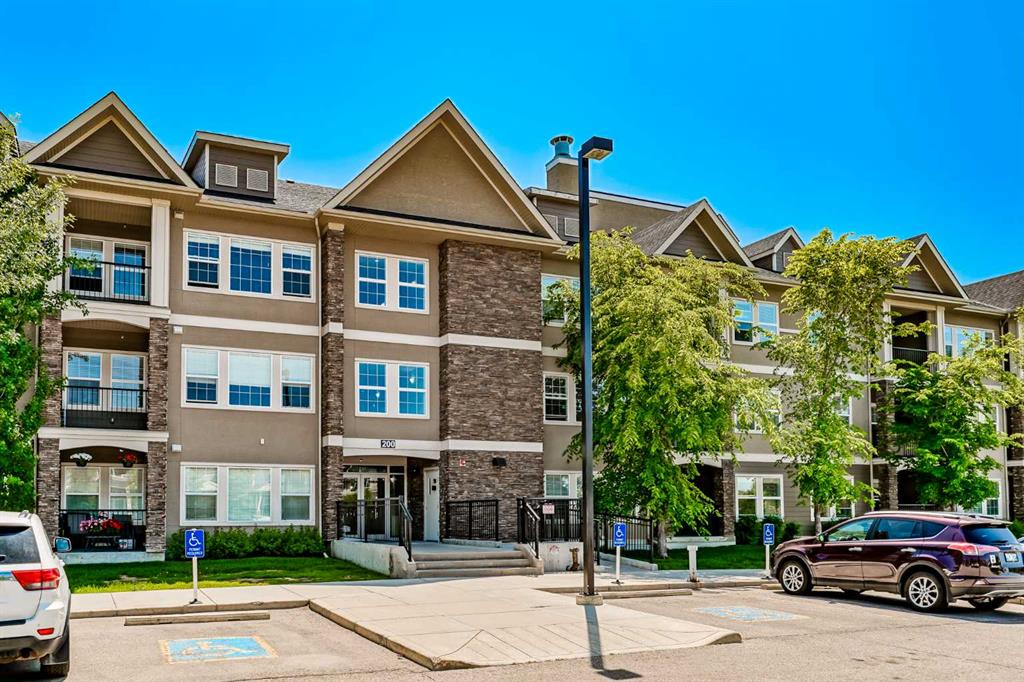 #318 200 Cranfield Common SE, Calgary, Alberta, T3M 1S2