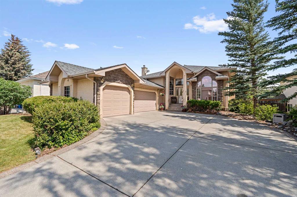 42 Bow Meadows Drive, Cochrane, Alberta, T4C 1N1