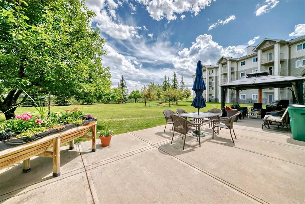 #225 5000 Somervale Court SW, Calgary, Alberta, T2Y 4M1