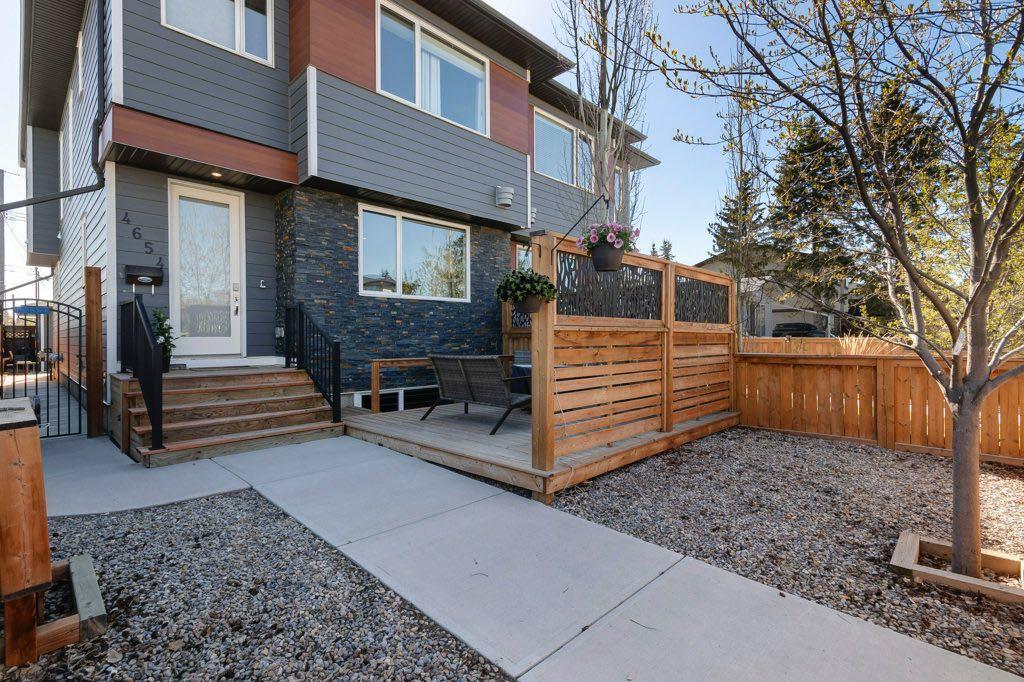 4654 84 Street NW, Calgary, Alberta, T3B 2R5