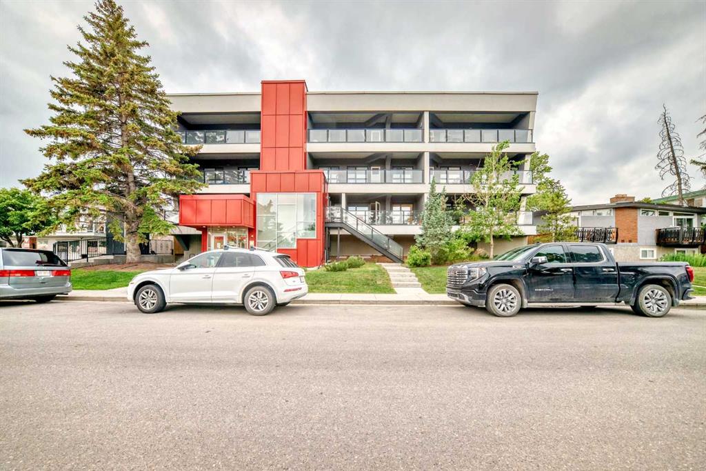 #106 1629 38 Street SW, Calgary, Alberta, T3C 1T8