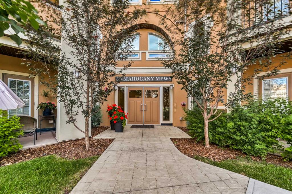 #411 30 Mahogany Mews SE, Calgary, Alberta, T3M3H4
