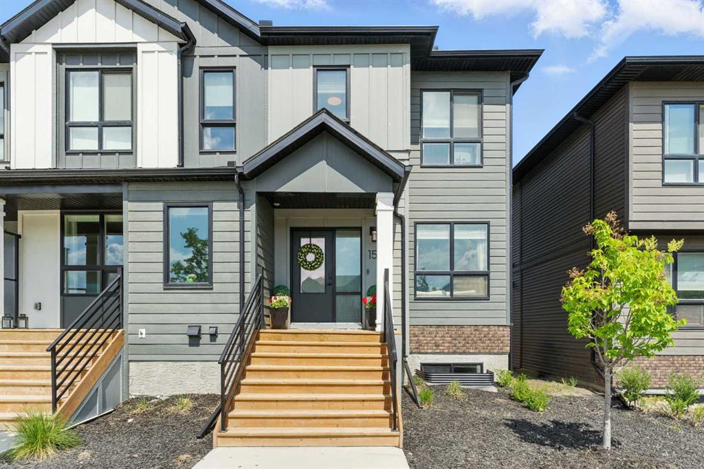 15 Silverton Glen Green SW, Calgary, Alberta, T2X 5B7