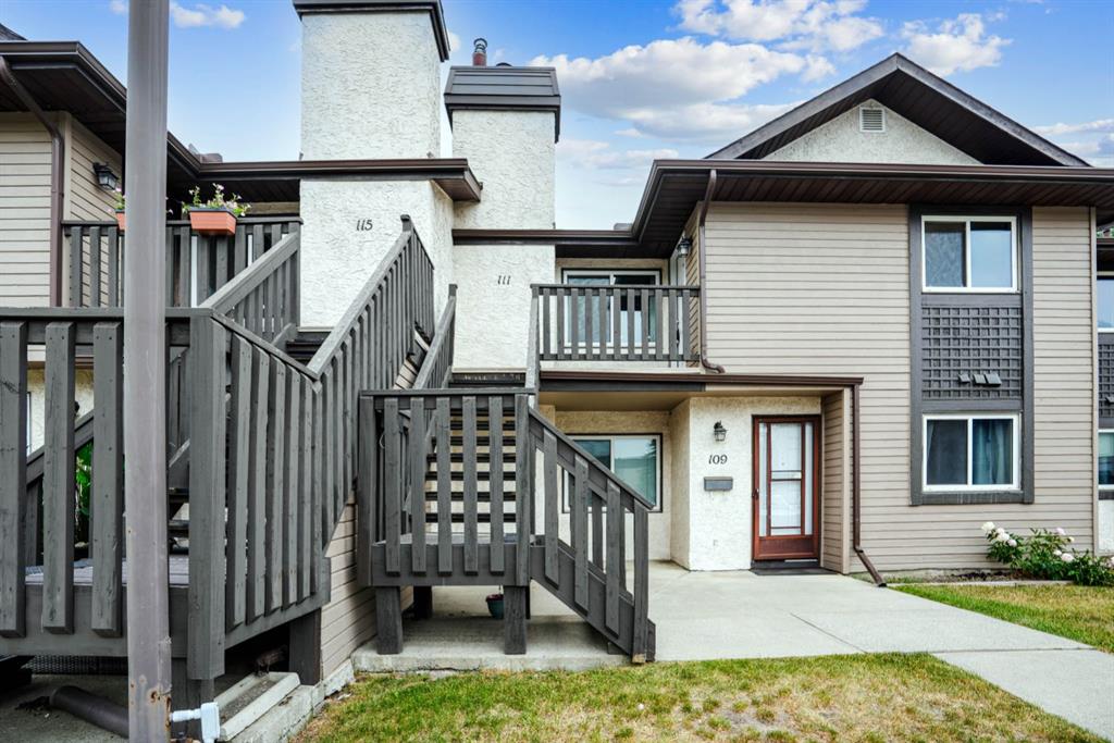 111 Cedar Springs Gardens SW, Calgary, Alberta, T2W 5J9