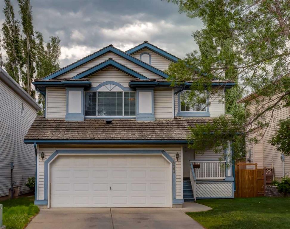 433 Douglas Glen Close SE, Calgary, Alberta, T2Z 3A4