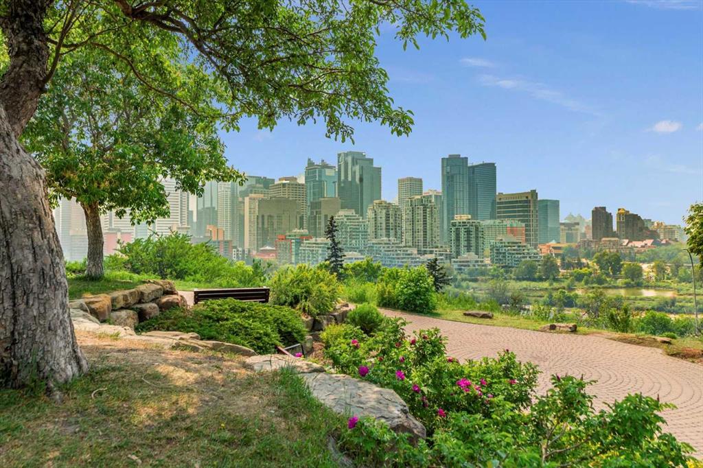 221 5 Avenue NE, Calgary, Alberta, T2E 0K7