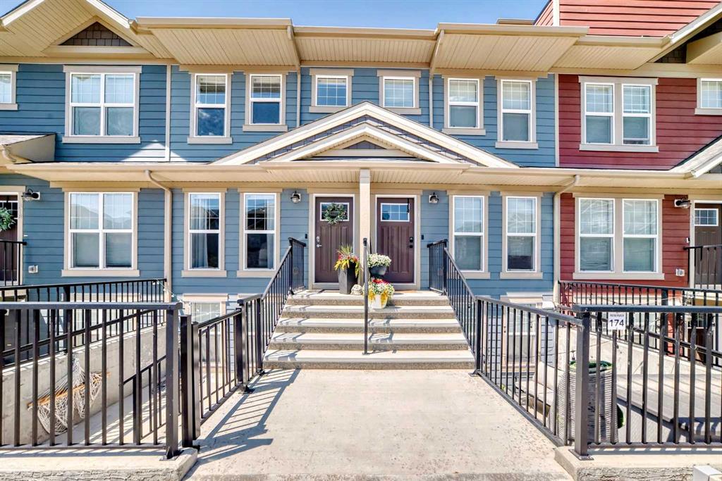 312 Cranbrook Square SE, Calgary, Alberta, T3M3K8