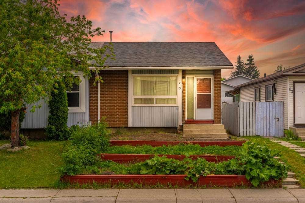 79 Whitworth Way NE, Calgary, Alberta, T1Y 6B1