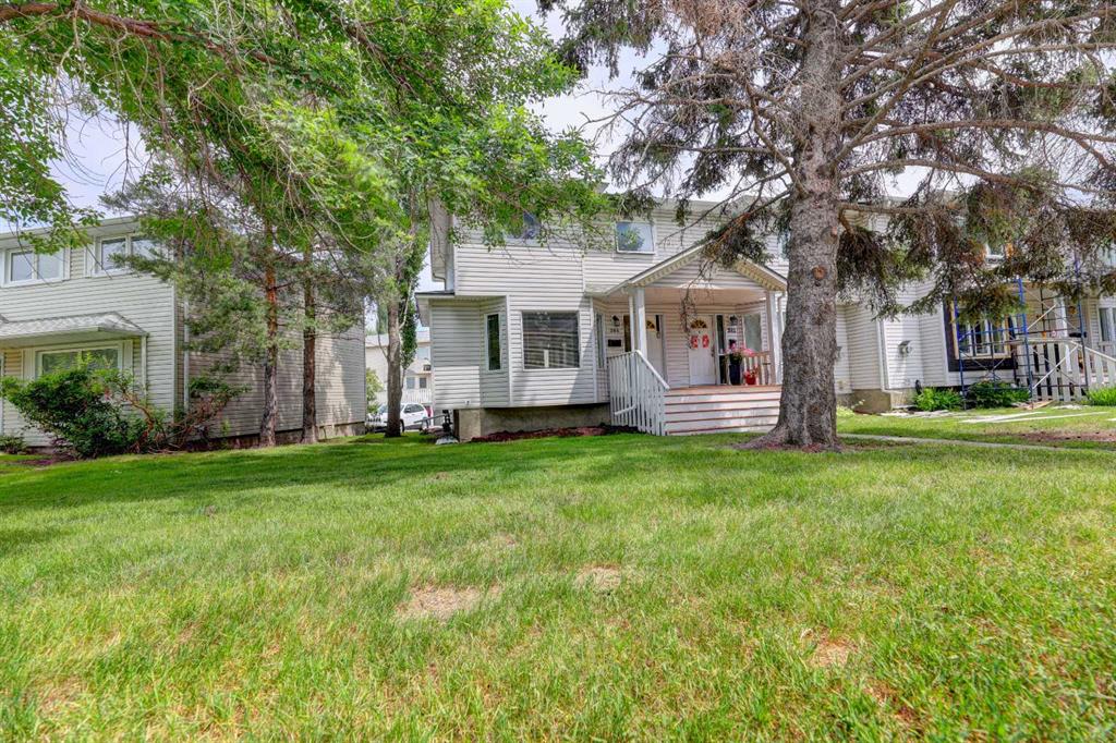 384 Killarney Glen Court SW, Calgary, Alberta, T3E 7H4