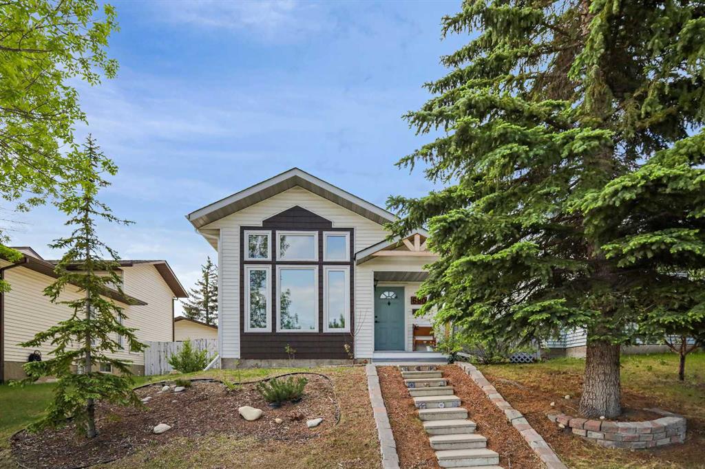 680 Macewan Drive NW, Calgary, Alberta, T3K 3J5