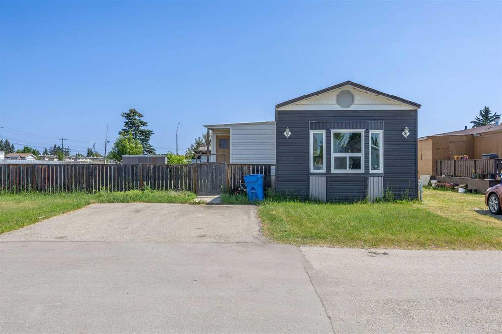 #322 6220 17 Avenue SE, Calgary, Alberta, T2A 0W6