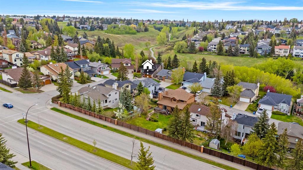 111 Edgebyne Crescent NW, Calgary, Alberta, T3A 4B4