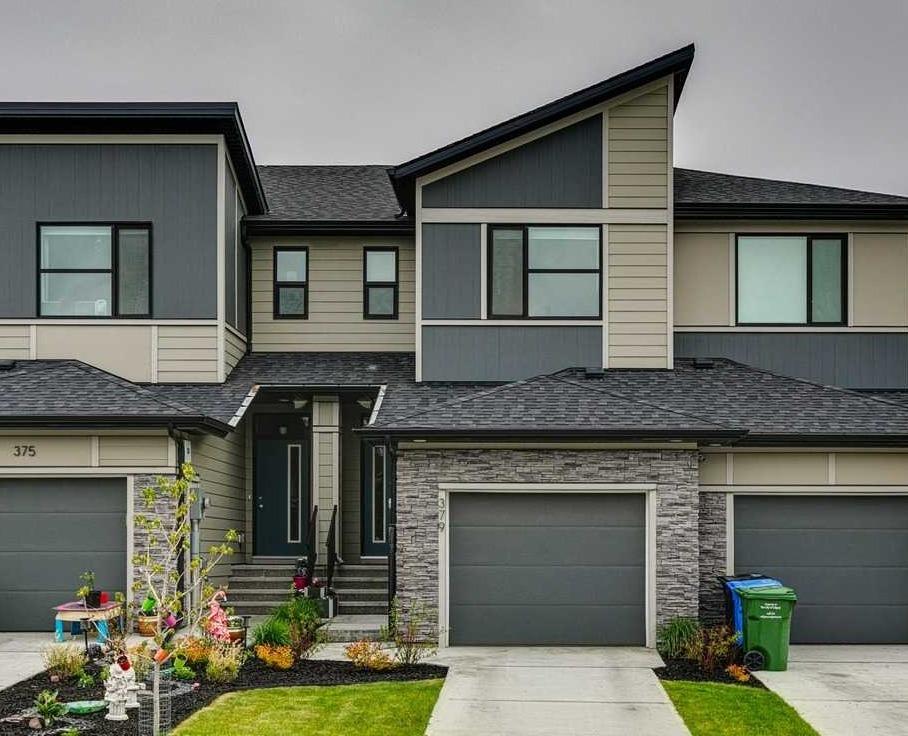 379 Wolf Creek Manor SE, Calgary, Alberta, T2X 4V5
