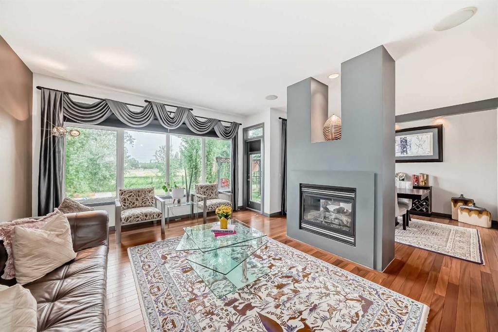 206 Tuscany Ravine Close NW, Calgary, Alberta, T3L 2X4