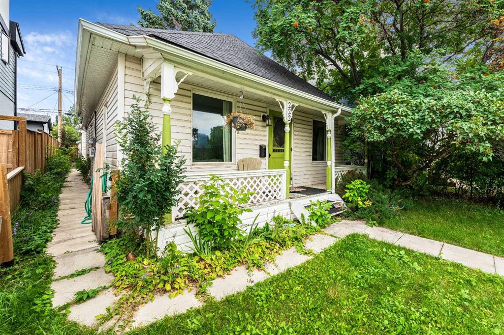 222 6A Street NE, Calgary, Alberta, T2E 4A5