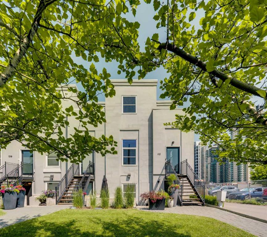 112 18 Avenue SE, Calgary, Alberta, T2G 1K8