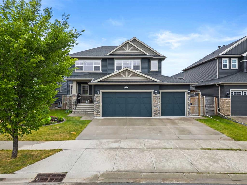 136 Kinniburgh Drive, Chestermere, Alberta, T1X0T8