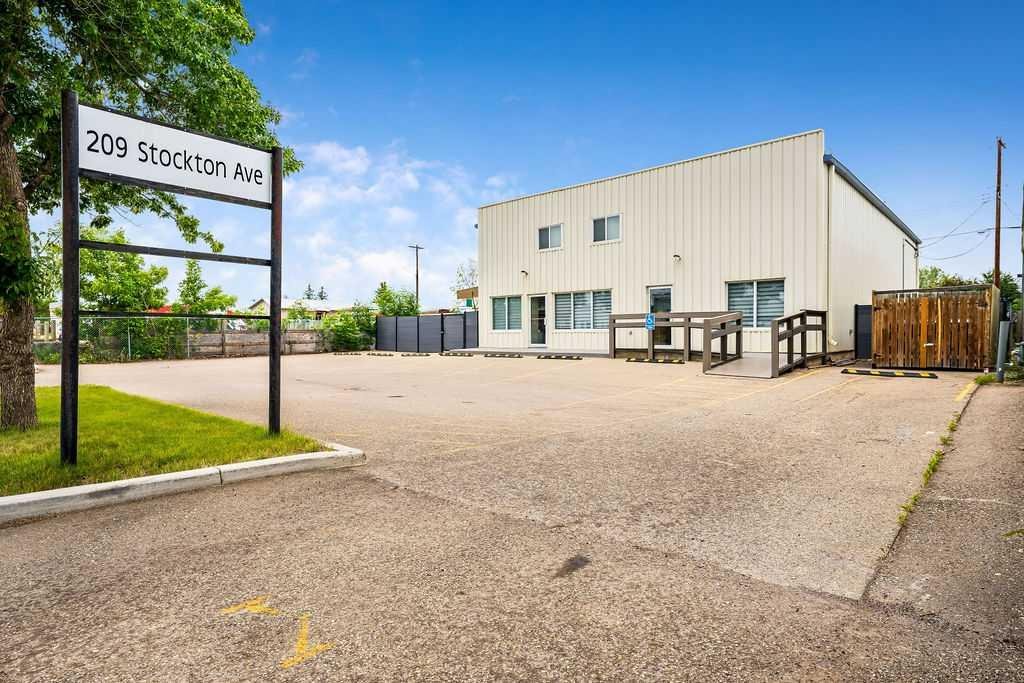 209 Stockton Avenue, Okotoks, Alberta, T0L 0A0