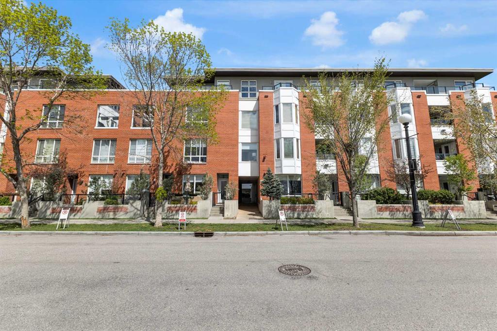 #309 880 Centre Avenue NE, Calgary, Alberta, T2E9C3
