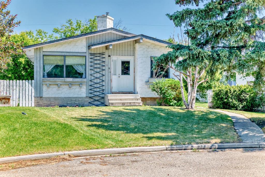 418 Ellis Crescent, High River, Alberta, T1V 1J1