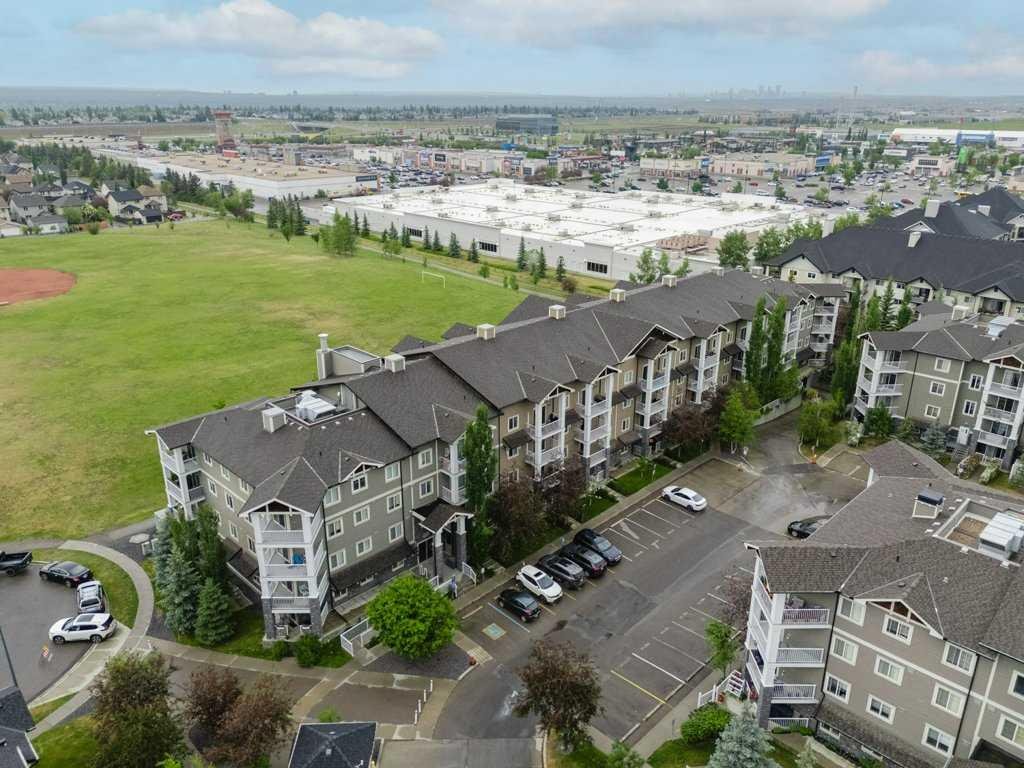 #3305 115 Prestwick Villas SE, Calgary, Alberta, T2Z 0M7