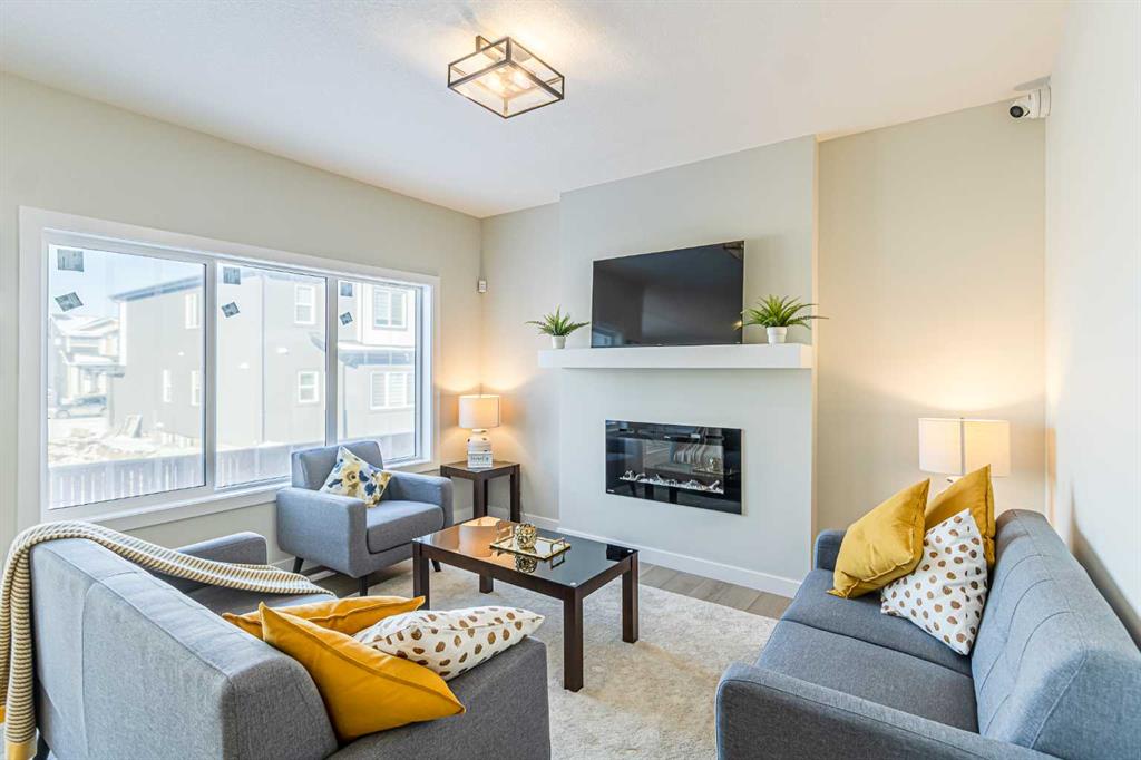 8 Waterford Manor, Chestermere, Alberta, T1X 2T9