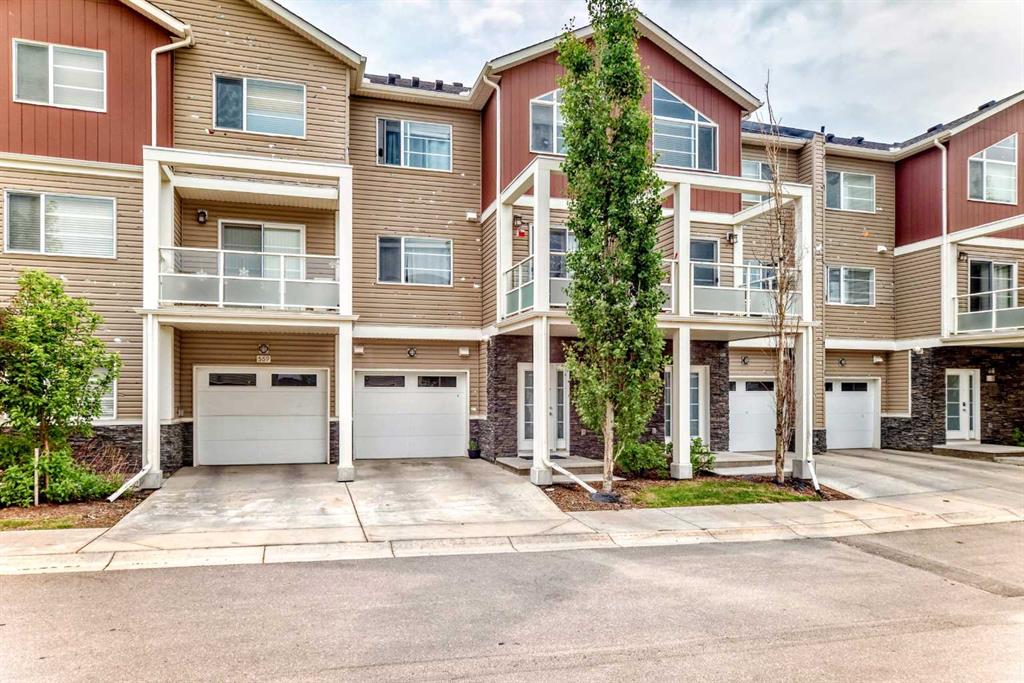 557 Redstone View NE, Calgary, Alberta, T3N 0M9