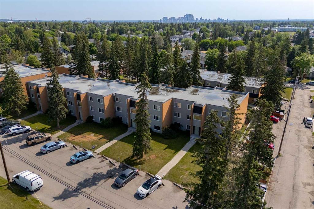 #102 3518 44 Street SW, Calgary, Alberta, T3E 0Y4