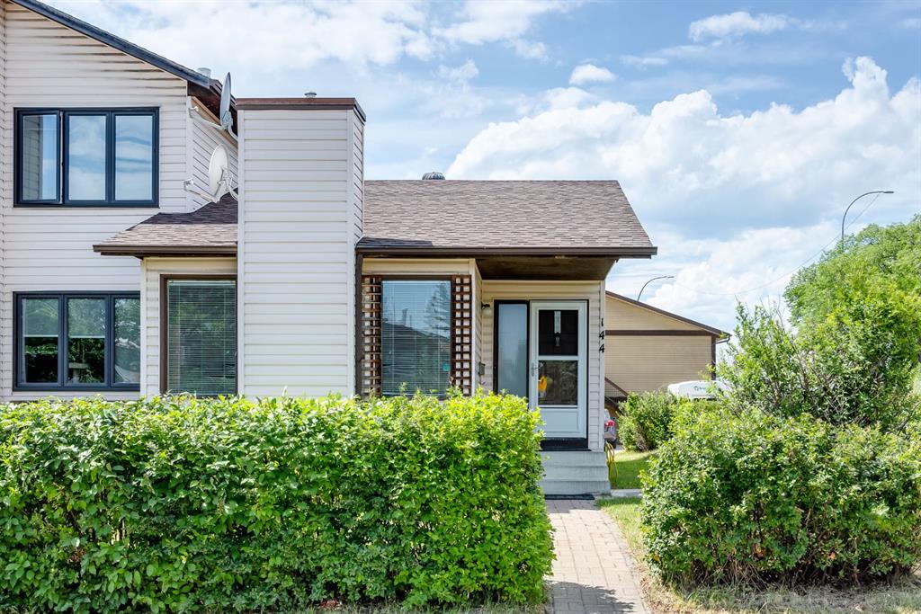 144 Deerview Way SE, Calgary, Alberta, T2J 6K3