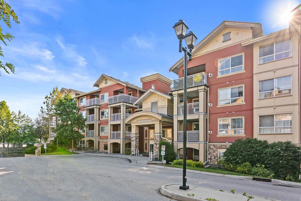 #434 22 Richard Place SW, Calgary, Alberta, T3E7N6