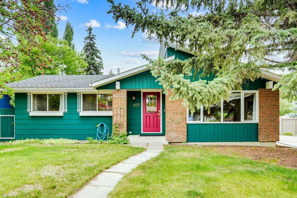 956 Parkvalley Way SE, Calgary, Alberta, T2J4W2