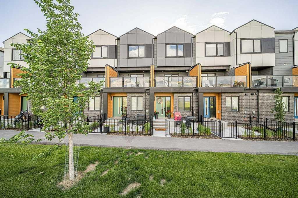 #105 8535 19 Avenue SE, Calgary, Alberta, T1X0l5
