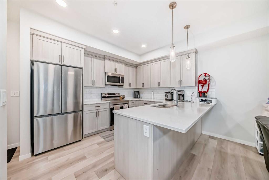 #118 40 Carrington Plaza NW, Calgary, Alberta, T3P 1X7