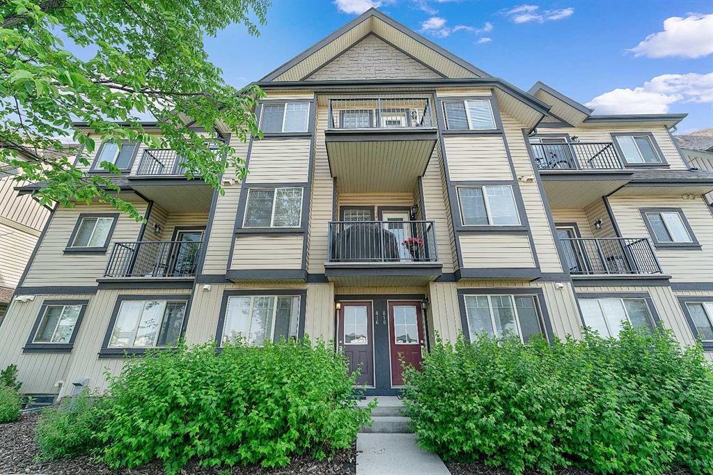 #816 121 Copperpond Common SE, Calgary, Alberta, T3B6L7