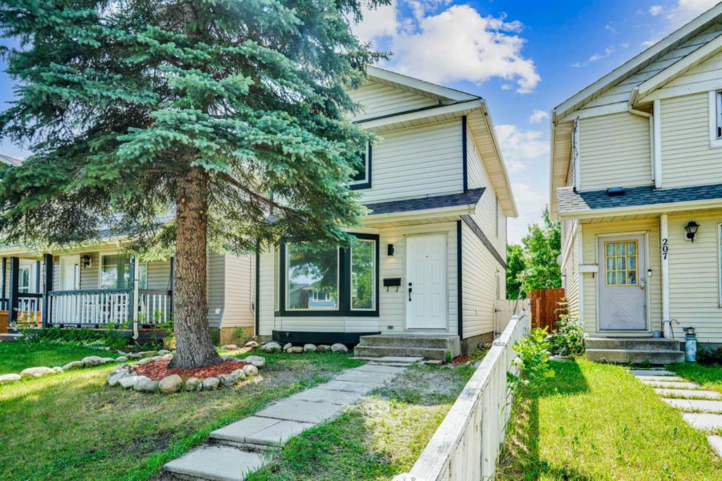 203 Castleridge Drive N, Calgary, Alberta, T3J1P3