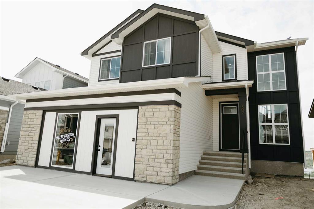 807 Lakewood Circle, Strathmore, Alberta, T1P 0G8