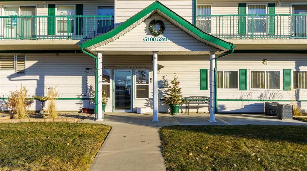 #407 5100 52 Street, Olds, Alberta, T4H 1Y1
