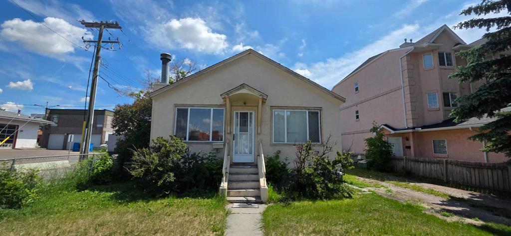 1532 Centre A Street NE, Calgary, Alberta, T2E2Z9