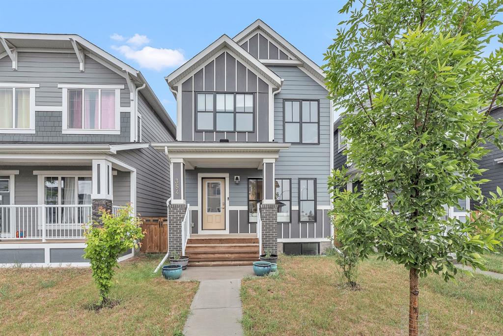 354 Magnolia Square SE, Calgary, Alberta, T3M 2W4