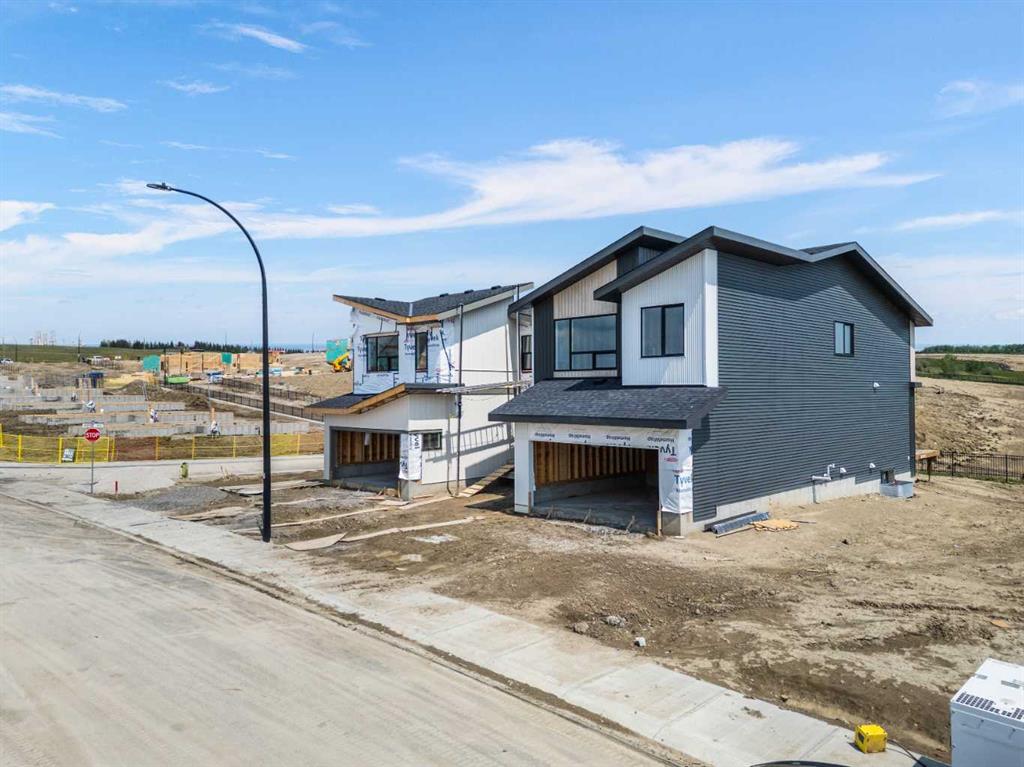 51 Heritage Heath, Cochrane, Alberta, T4C 0L3