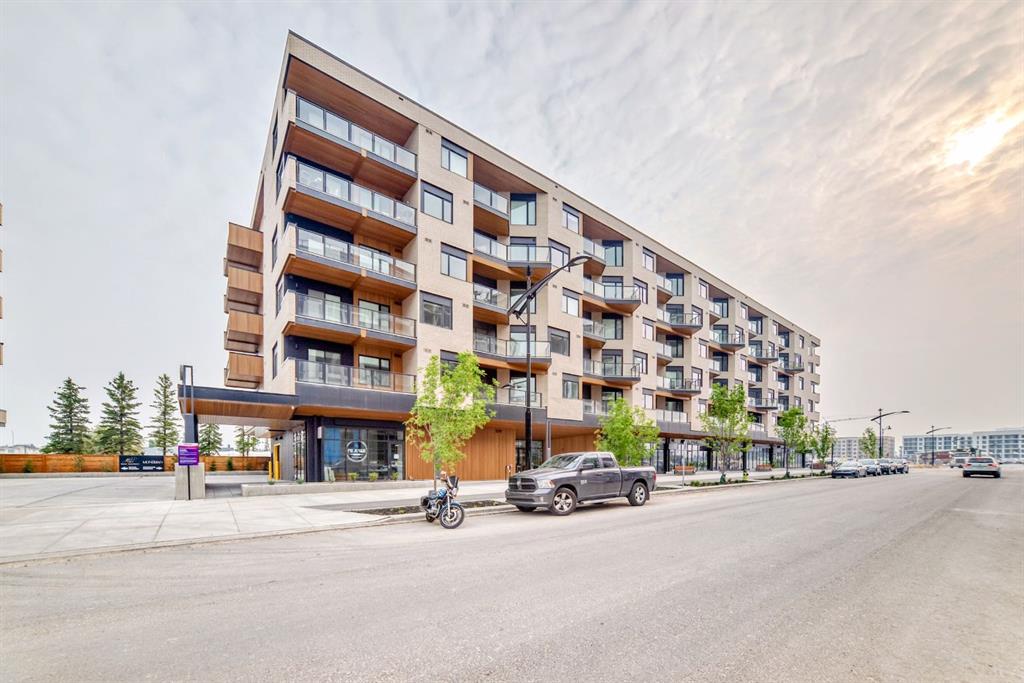 #411 8230 Broadcast Avenue SW, Calgary, Alberta, T3H6M1