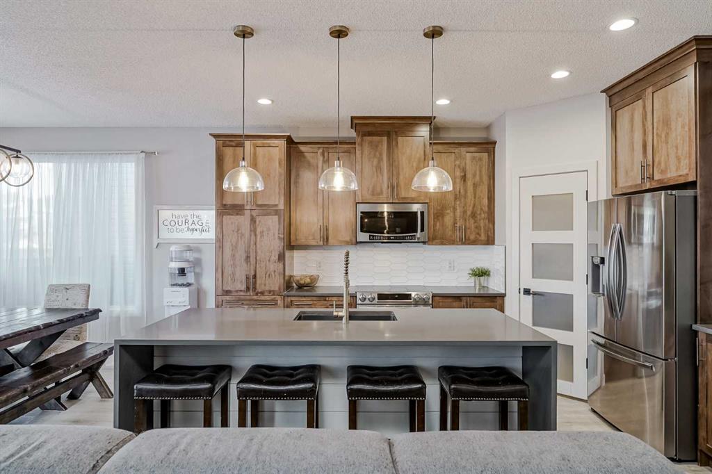 115 Cranridge Crescent SE, Calgary, Alberta, T3M 0J3
