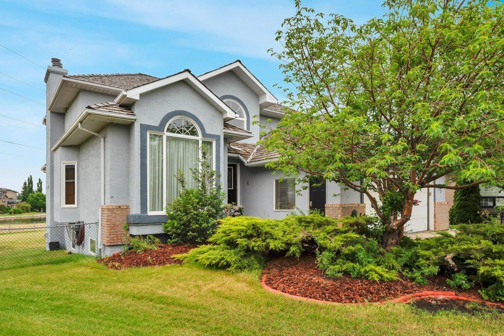 517 Lakeside Greens Place, Chestermere, Alberta, T1X 1C6
